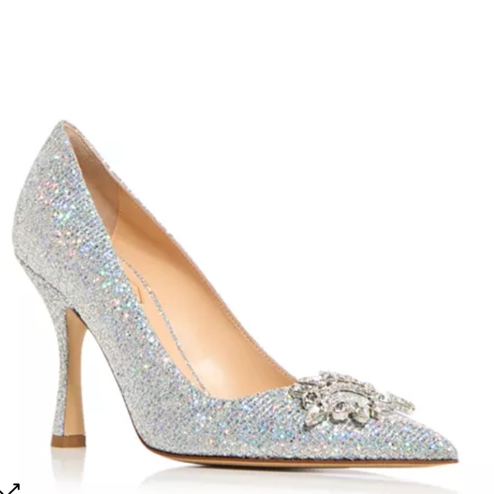 Nalebe Womens Lirum Silver Embellished Pointed Toe Pumps